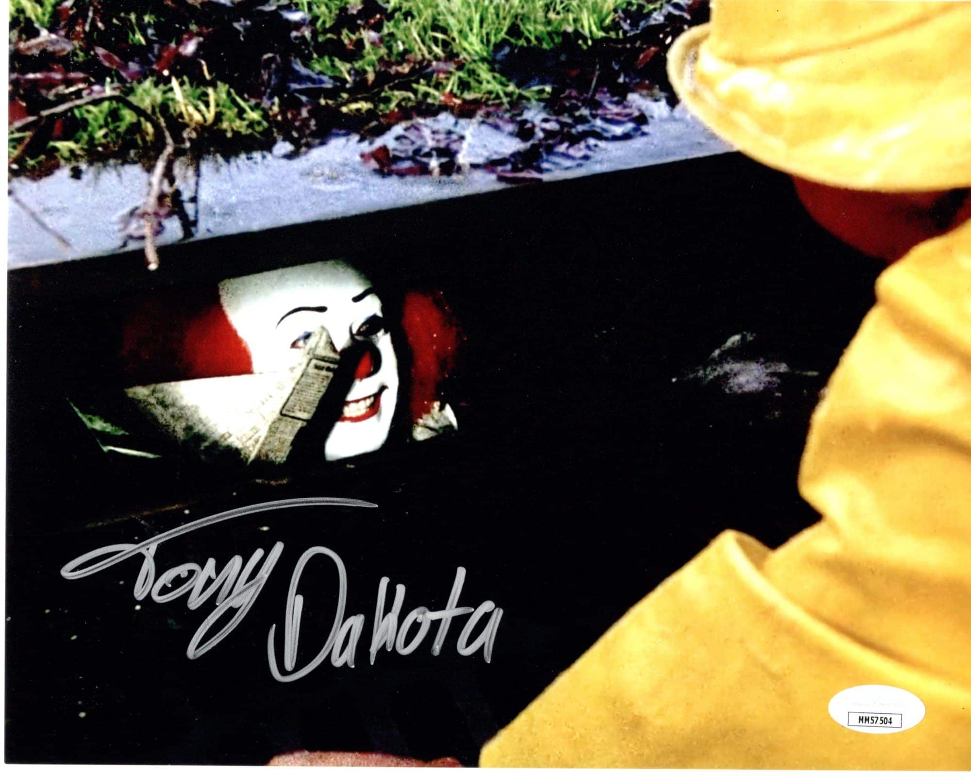 Tony Dakota signed 8x10 Photo Georgie Denbrough IT img