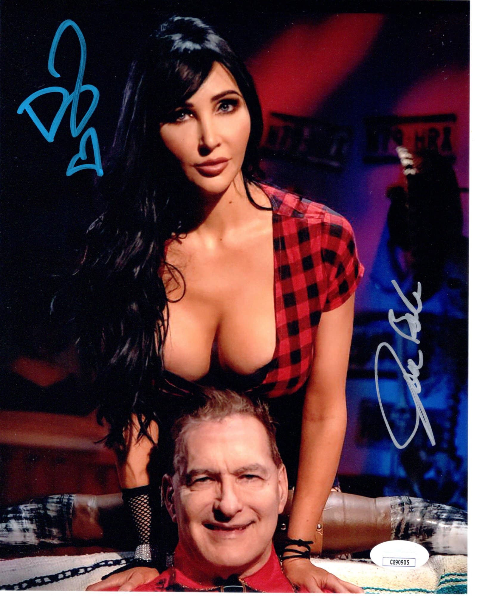 Joe Bob Briggs & Diana Prince signed 8x10 Photo Darcy the Mail Girl The Last Dri img