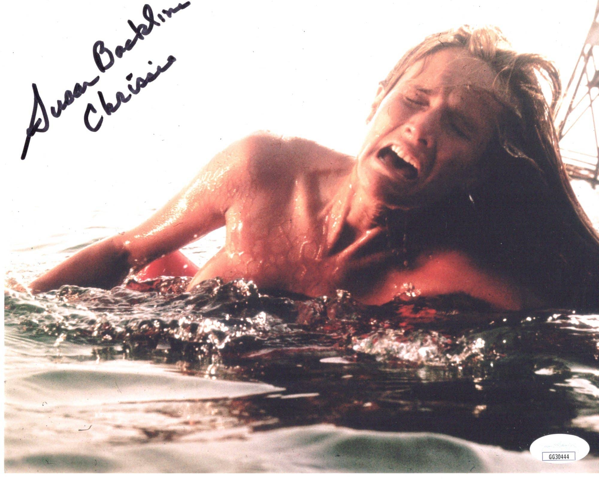 Susan Backlinie signed 8x10 Photo Chrissie Jaws img